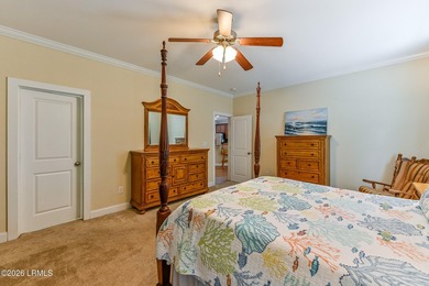 Immaculate 3bd 2.5 bath in Somerset Point on .56 of an acre - photo 18