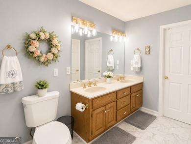 Welcome home to this beautiful 4-bedroom, 3-bath retreat nestled - photo 20