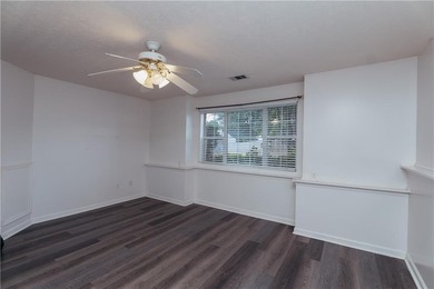 BLACK FRIDAY SPECIAL - Now $409,000! Beautifully maintained