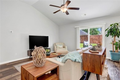 Incredible and Conveniently located in amenity filled, highly - photo 8