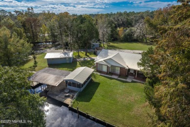 St. Johns River - Putnam County Home For Sale in Palatka Florida
