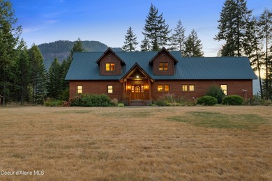 Discover unparalleled tranquility and self-sufficiency on this - photo 5