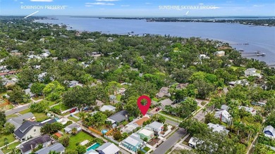 Charming and updated Turnkey  Bungalow in the Heart of Bradenton - photo 6