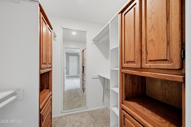 Welcome to your new home! This desirable end-unit townhome - photo 11