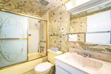 Welcome to the good life at Golf's Edge, a charming residence - photo 28
