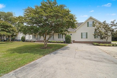MOTIVATED SELLER! Nestled within the exclusive gated community - photo 4