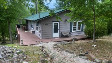 This Rough River lake cottage won’t last long! Call Josh! - Lake Home For Sale in Leitchfield, Kentucky