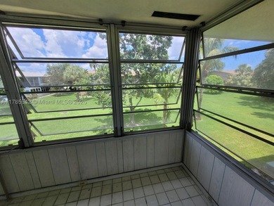 Unit Rented, completely updated featuring a new kitchen, new - photo 11