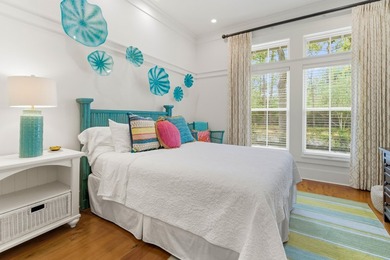 Lovely 4 bedroom, 5 bath Beach Home tucked away in Watercolor's - photo 16
