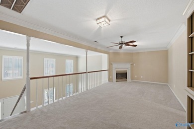 Prime location! This beautiful 3-bedroom, 2.5-bath townhome in - photo 20