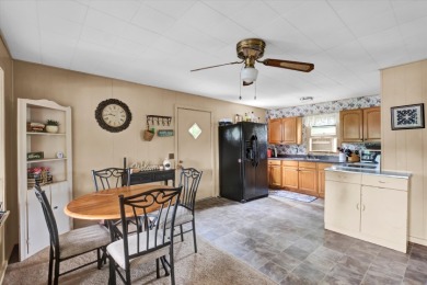 Lake View and Neighborhood Boat Ramp-AFFORDABLE PRICE, TOO! - photo 8
