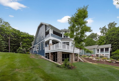 Beautiful Custom Build on Diamond Lake! SOLD - photo 2