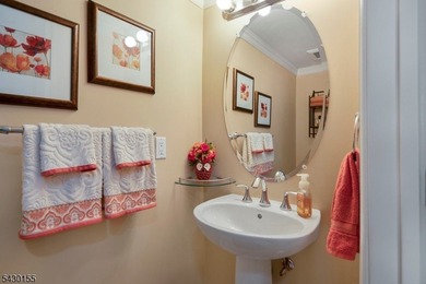 Beautifully appointed and impeccably maintained, this stunning - photo 20