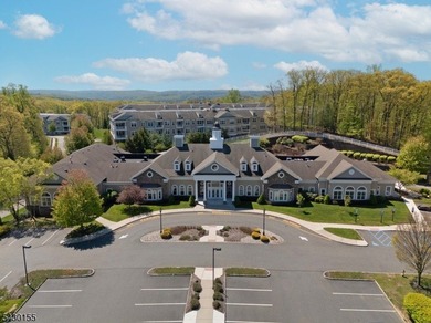 Beautifully appointed and impeccably maintained, this stunning - photo 24