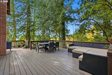 Tucked away on 22 private acres above Stevenson, Washington - photo 37