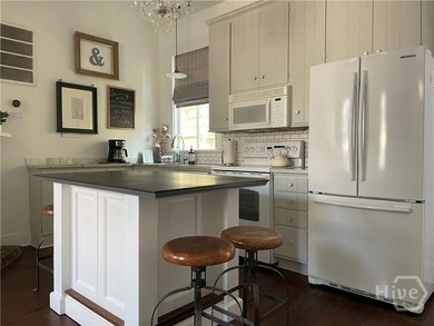 Stunning Historic House! This property was built in the 1800's - photo 8