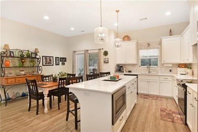 Beautiful 3-bedroom, 2.5-bath home built in 2022 and situated on - photo 8