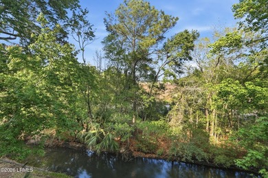 Updated 2BR/2.5BA villa in a convenient mid-island location - photo 17