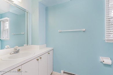 Welcome to 39 Selkirk Street located in a prime South Shore - photo 18