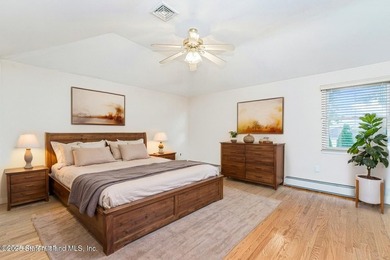 Welcome to 39 Selkirk Street located in a prime South Shore - photo 32