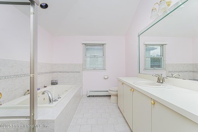 Welcome to 39 Selkirk Street located in a prime South Shore - photo 35