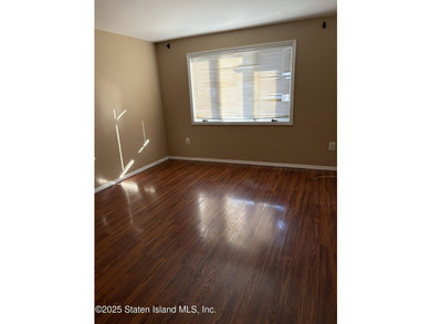 Welcome to 39 Selkirk Street located in a prime South Shore - photo 39