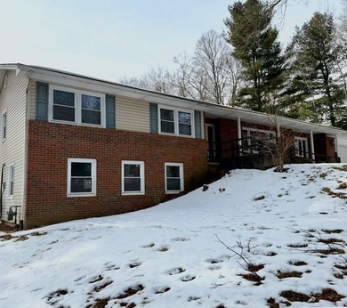 This is a foreclosure auction. Min. Bid $220,000. Bidding opens