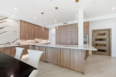 Rare opportunity: Own a spectacular, completely renovated eighth - photo 6