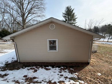 This is a foreclosure auction. Min. Bid $220,000. Bidding opens