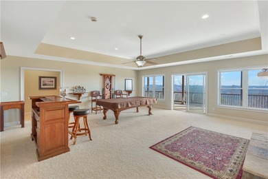 MAGNIFICANT MOUNTAIN VIEWS from almost every room in the home - photo 32
