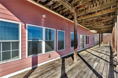 MAGNIFICANT MOUNTAIN VIEWS from almost every room in the home - photo 34