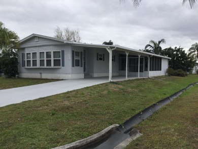 St. Lucie River Home For Sale in Port Saint Lucie Florida