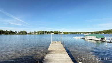 WATERFRONT RETREAT ON ALL SPORTS NORTH LAKE...Experience the - photo 12