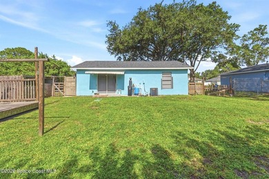 Welcome home to this cozy 2 bed 1 bath residence in Palm Bay - photo 12