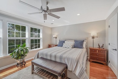 Well-appointed Brightwaters Model 2 story townhouse located in - photo 14