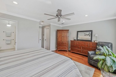 Well-appointed Brightwaters Model 2 story townhouse located in - photo 15