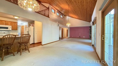 WATERFRONT RETREAT ON ALL SPORTS NORTH LAKE...Experience the - photo 18