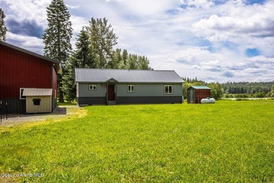 One-level home, built in 2020 with very tasteful finishes - photo 32