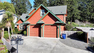 Coastal, Beautifully designed and immaculately maintained 3287 - photo 2