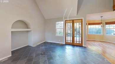 Coastal, Beautifully designed and immaculately maintained 3287 - photo 8