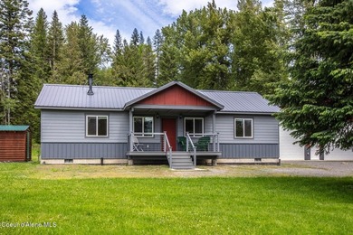 One-level home, built in 2020 with very tasteful finishes - photo 42