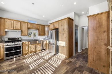 Tucked among the peaceful pines of Airpine, AZ, this remodeled