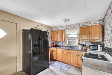 Lake View and Neighborhood Boat Ramp-AFFORDABLE PRICE, TOO! - photo 11