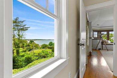 Perched above Ipswich Bay on a gentle rise in coveted Norwood - photo 26