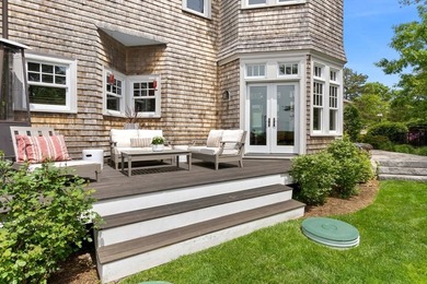 Perched above Ipswich Bay on a gentle rise in coveted Norwood - photo 35