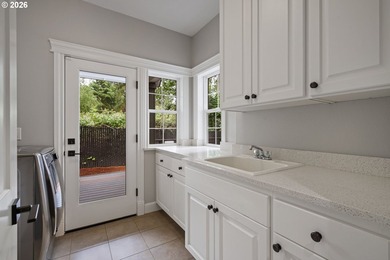 Set within the prestigious Rivercrest community, this - photo 39