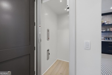 Welcome to 1120 Neary Ridge, an extraordinary transitional-style - photo 43