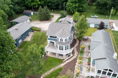 Beautiful Custom Build on Diamond Lake! SOLD - photo 4
