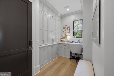 Welcome to 1120 Neary Ridge, an extraordinary transitional-style - photo 50