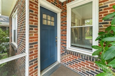 Located in the highly sought-after Ardsley Park neighborhood - photo 3